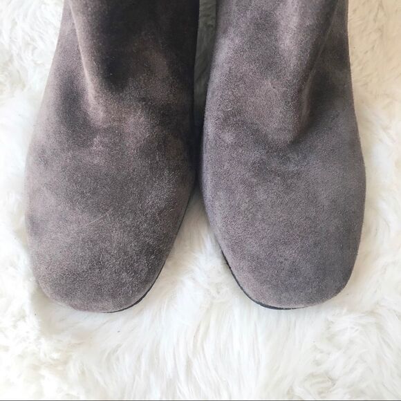 DONALD PLINER Suede Knee High Boot Chunky Heel‎ Round Toe Taupe Gray Size 6.5 - Picture 5 of 14